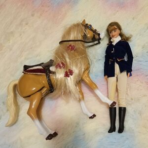 1998 Barbie Doll with Horse Set